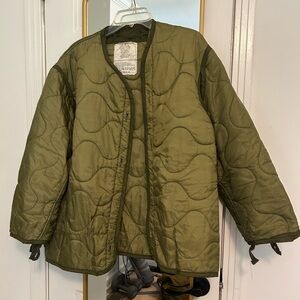 Small M-65 Military Field Liner - QUILTED INSULATED Green